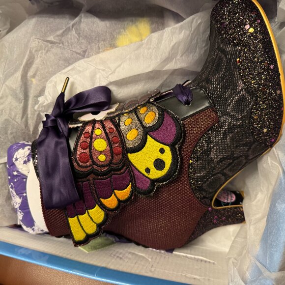 Irregular Choice Womens Ankle Boots Wicked Wings size UK 42 NWT Rare - Picture 4 of 15